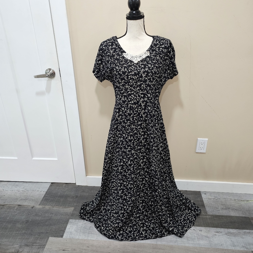VINTAGE FLORAL  90'S DITSY BOHO  SHORT SLEEVE SCOOP NECK  MIDI/MAXI DRESS - Picture 11 of 15